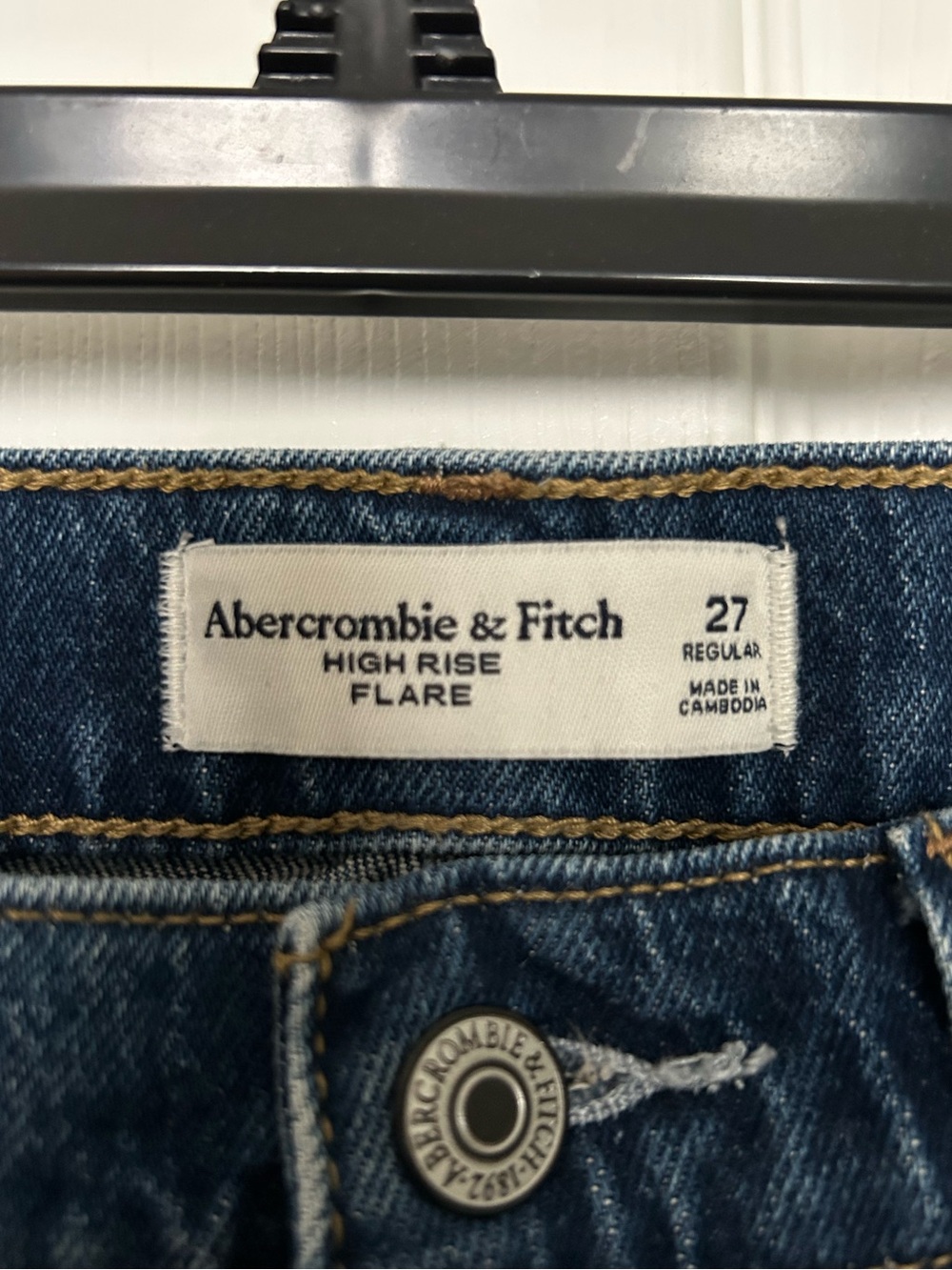 Abercrombie & Fitch High Rise Flare Jean Dark Wash 27 R - Picture 3 of 6